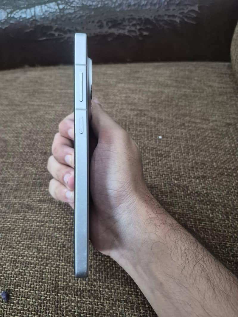 One Plus 13R 1