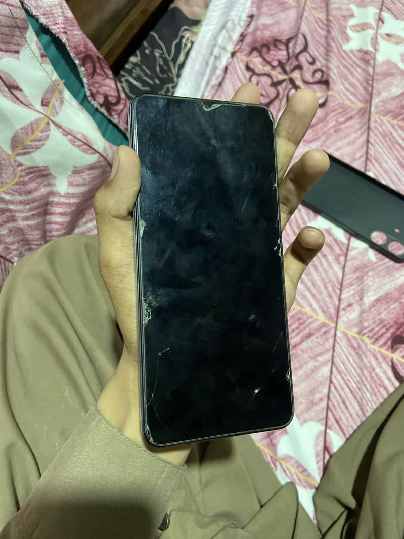 Realme Note 60 0