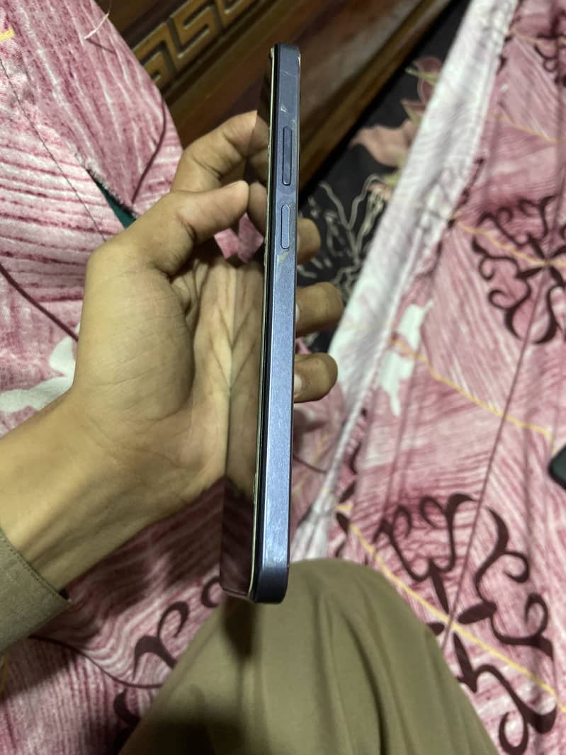 Realme Note 60 3