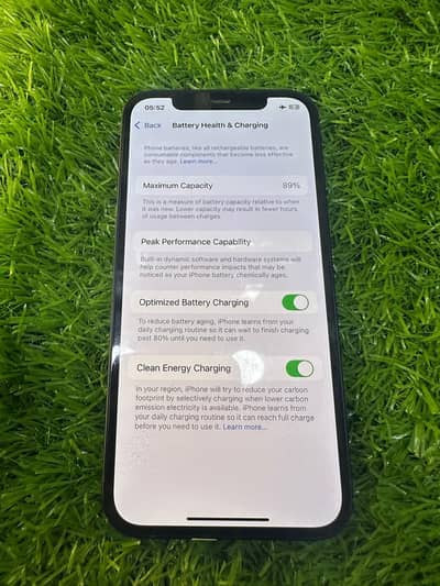 Apple iPhone 12