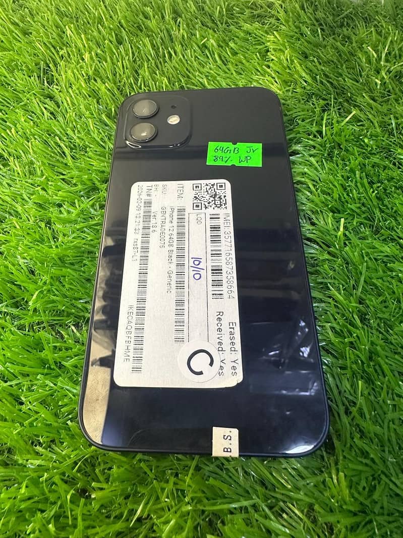 Apple iPhone 12 4