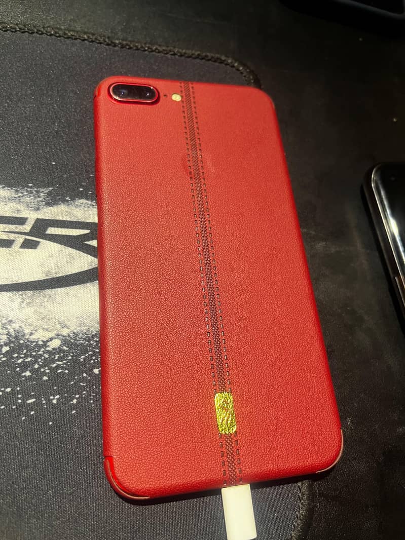 Apple iPhone 7 Plus 1