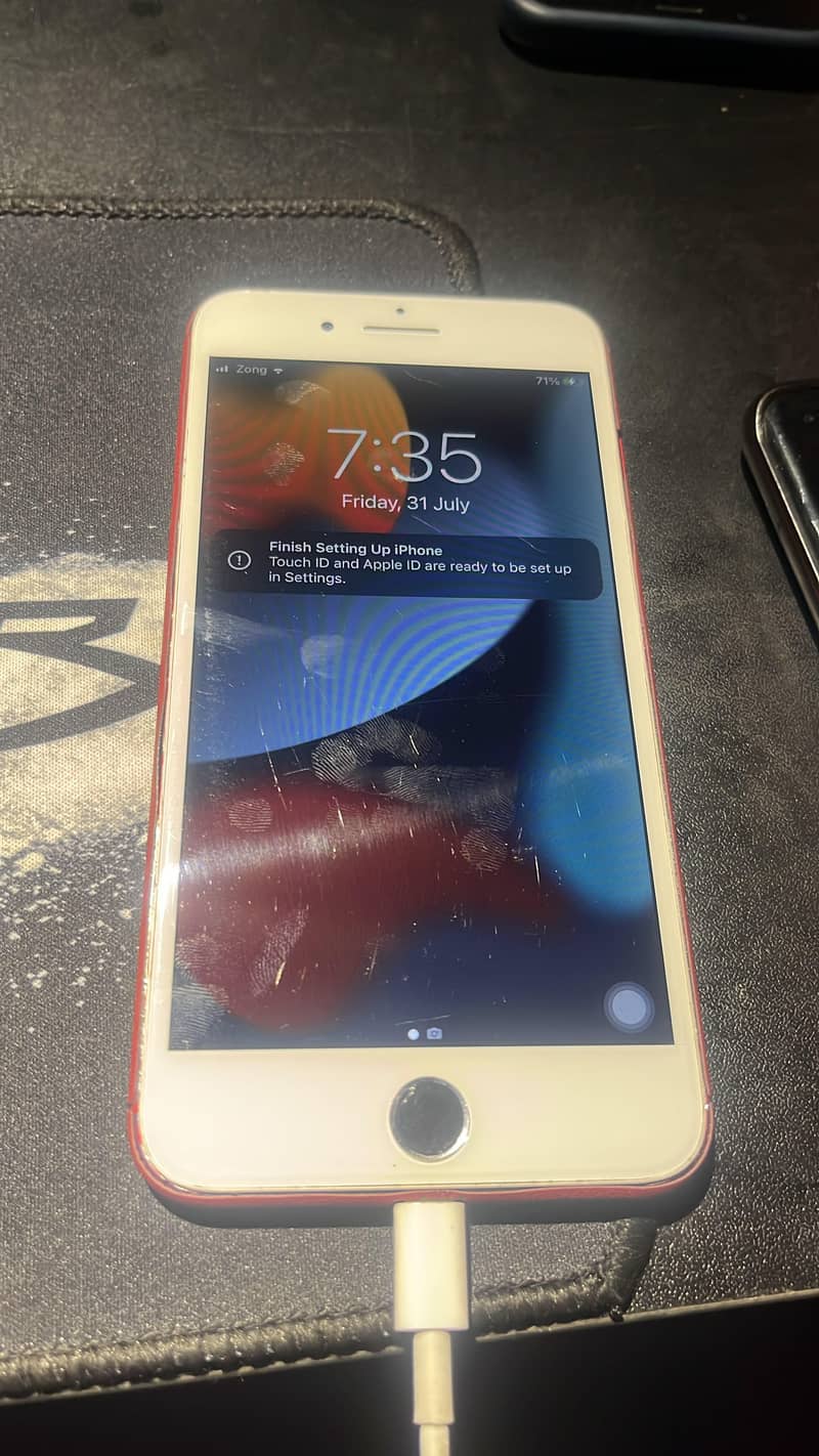 Apple iPhone 7 Plus 2