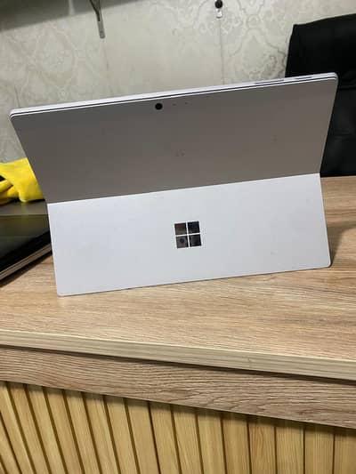 Microsoft Surface Pro 5 | Intel Core i5 7th Gen | 8GB RAM | 256GB SSD