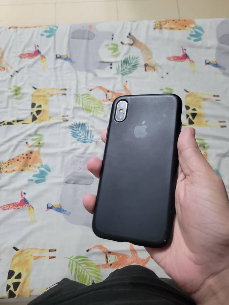 Apple iPhone X 1