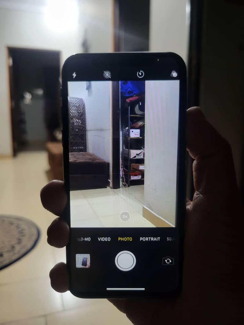 Apple iPhone X 5