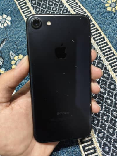 Apple iPhone 7