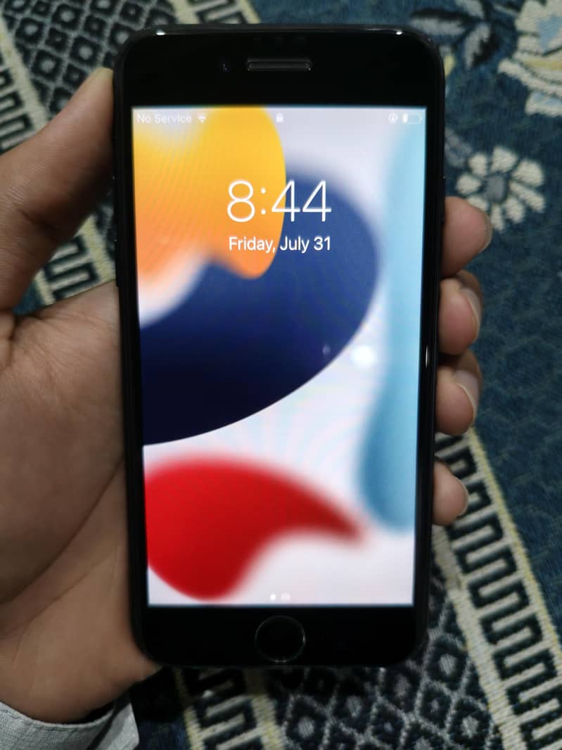 Apple iPhone 7 4