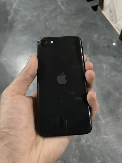 Apple iPhone SE