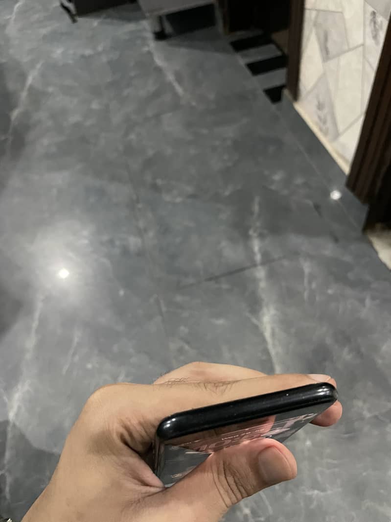 Apple iPhone SE 4
