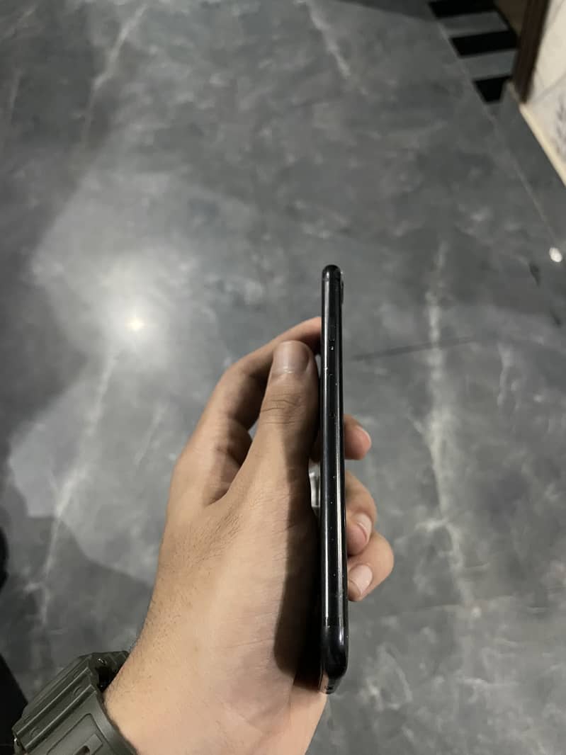 Apple iPhone SE 5