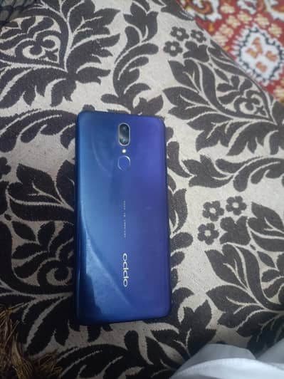 OPPO F11