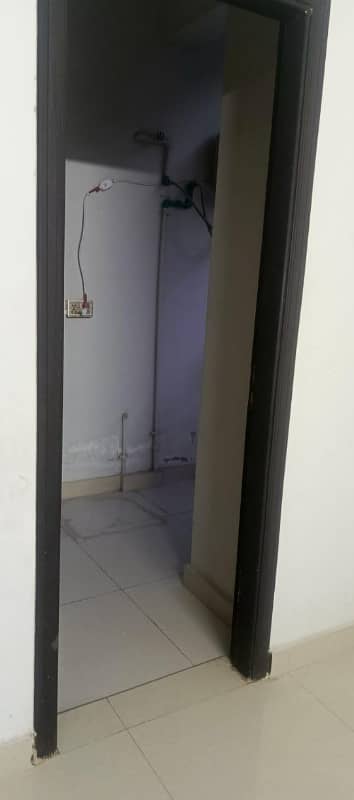 1 BED APARTMENT AVAILABLE FOR SALE IN GULBERG GREEN ISLAMABAD