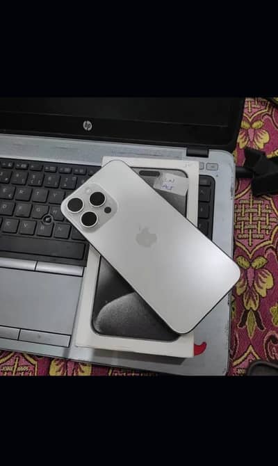 Apple iPhone 15 Pro Max