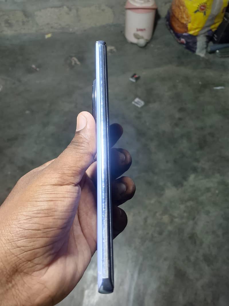 Tecno CAMON 30S 3