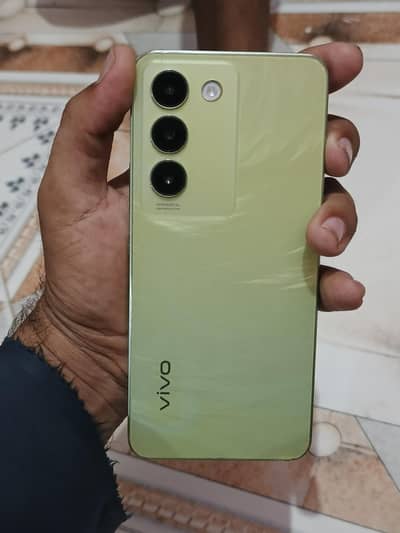 Vivo Y100