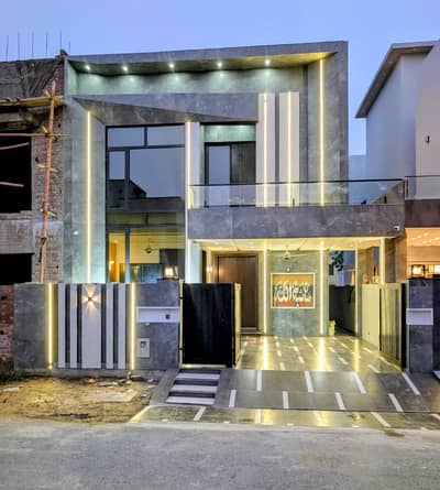 8 Marla Ultra-Luxury Modern Bungalow For Sale in DHA Rahbar | 4 Master BHK | Demand 4.40 Cr
