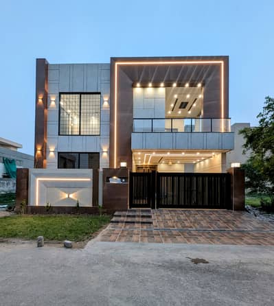 10 Marla Brand New Ultra Modern Design Bungalow For Sale