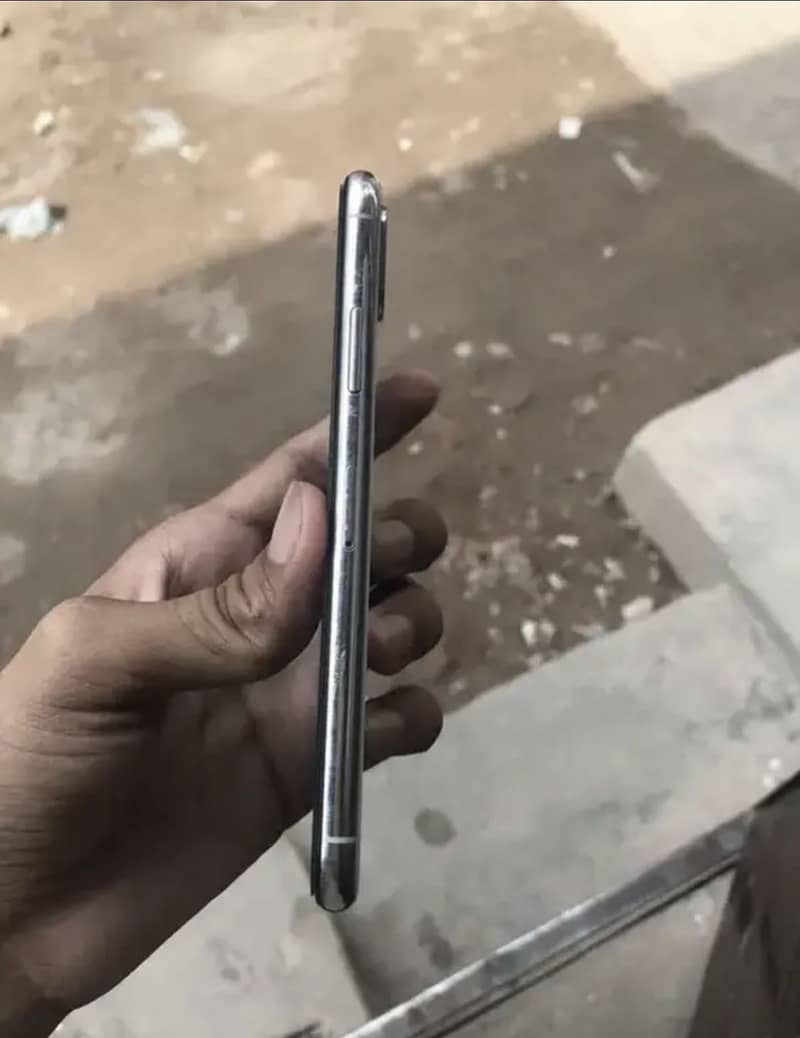 Apple iPhone X 1