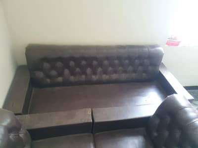 Beautiful Sofa Set For Sale 