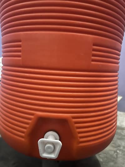 Water cooler