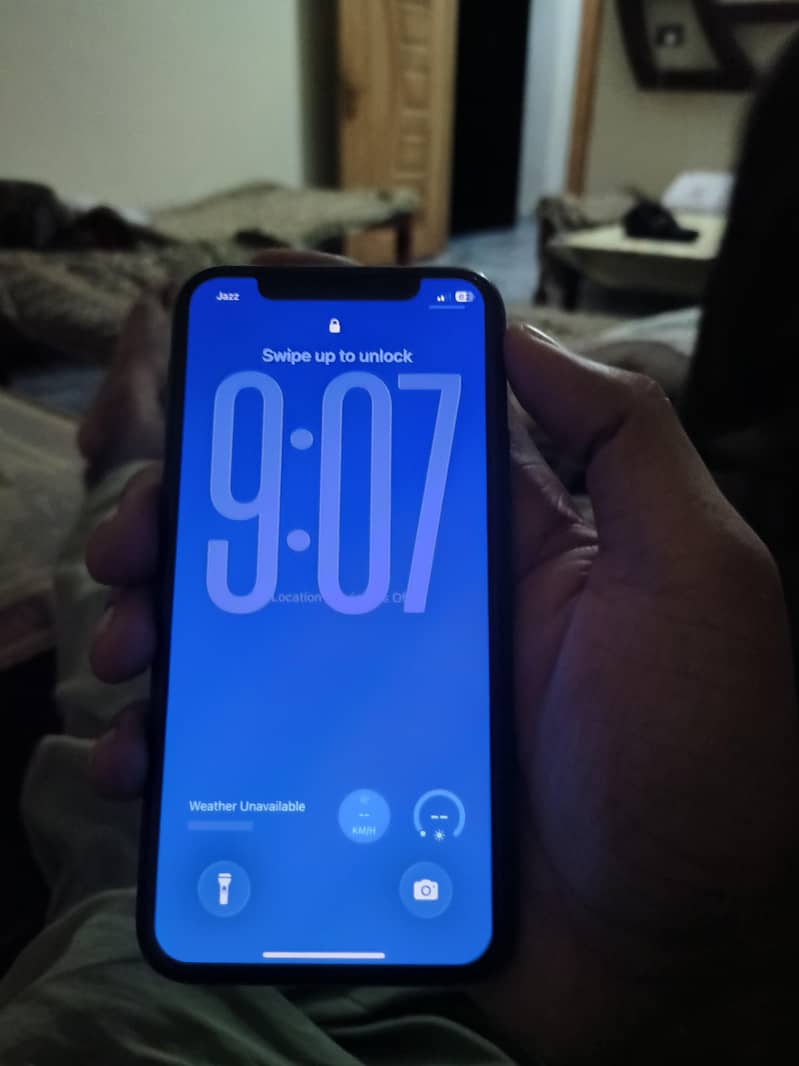 Apple iPhone 11 Pro 1
