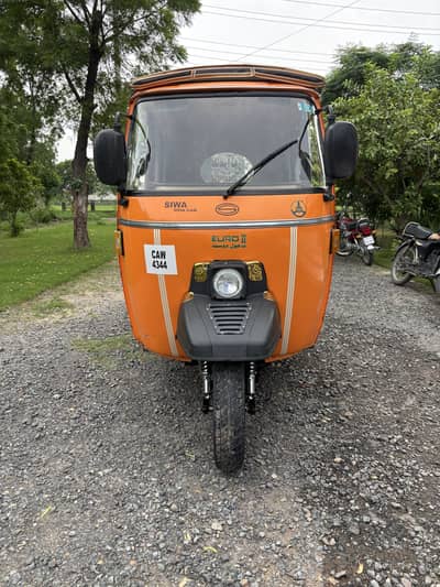 Auto rickshaw in best condition