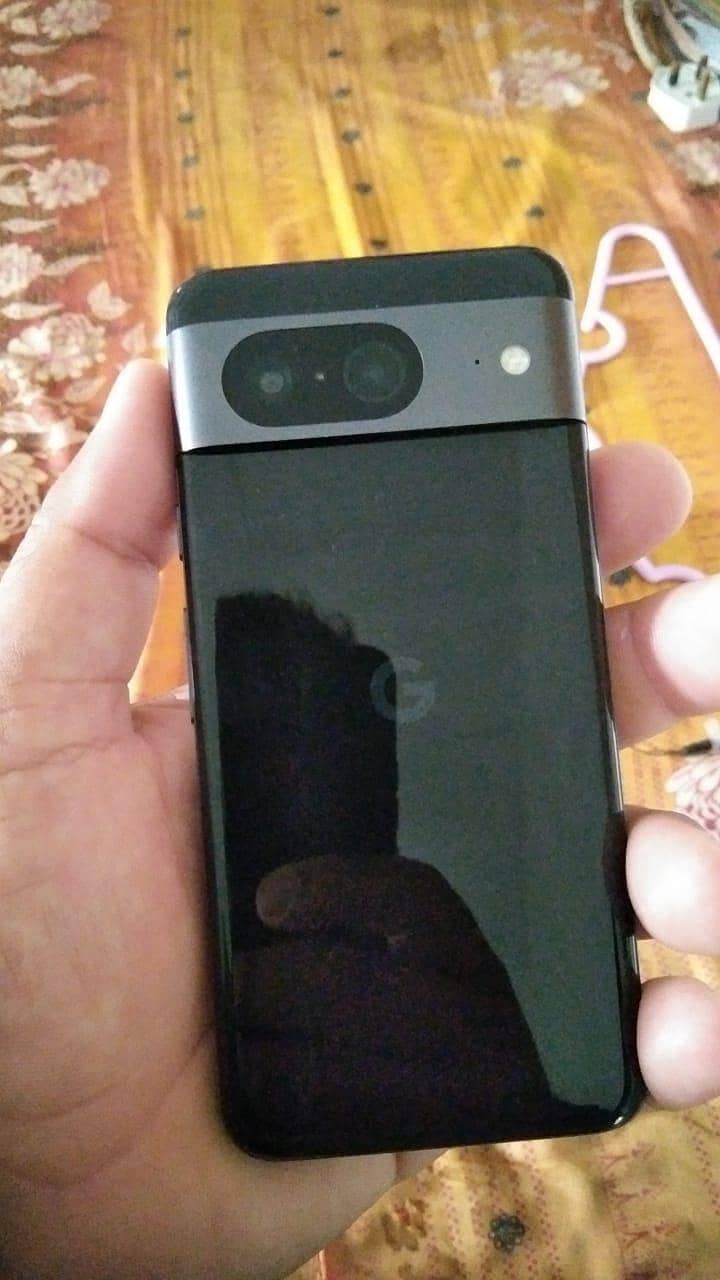 Google Pixel 8 1