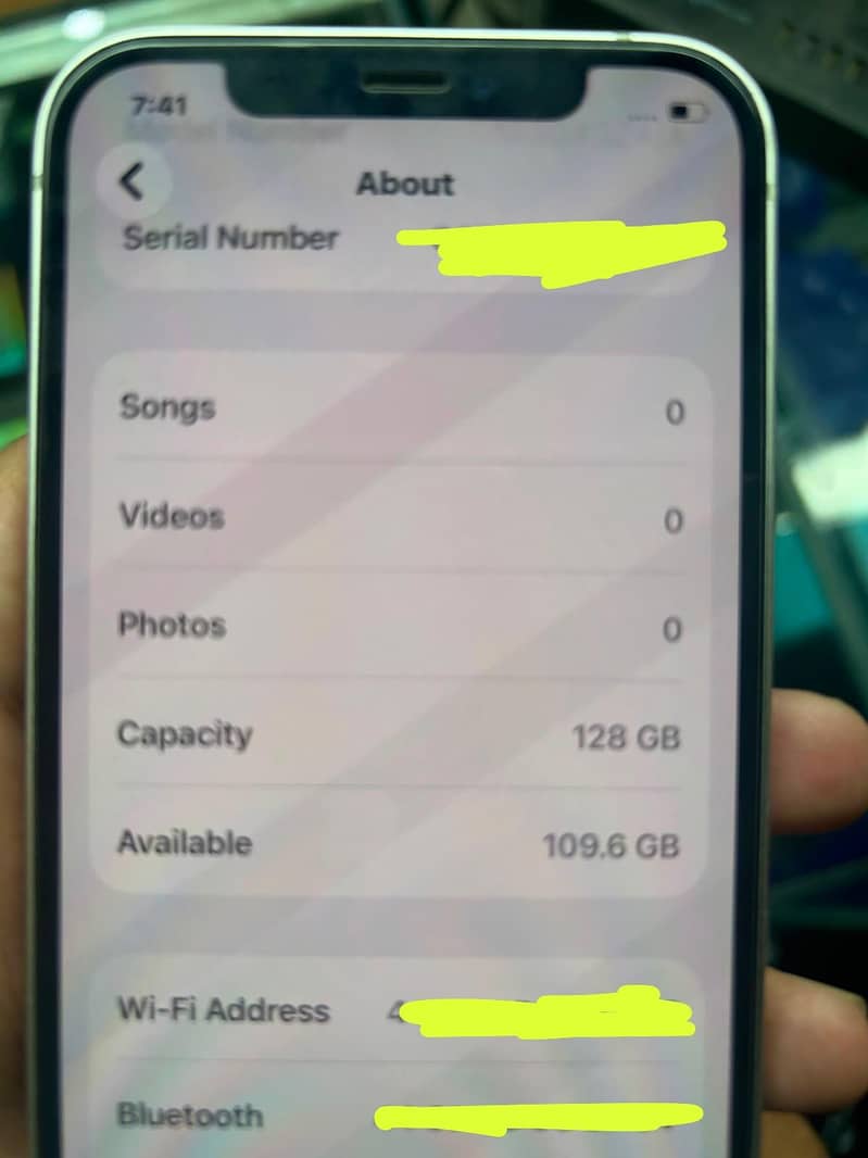 Apple iPhone 12 0