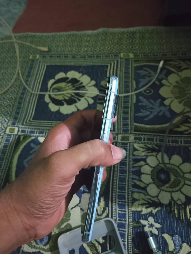 Google Pixel 8 Pro 0