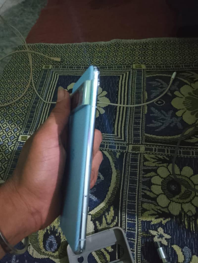 Google Pixel 8 Pro 1