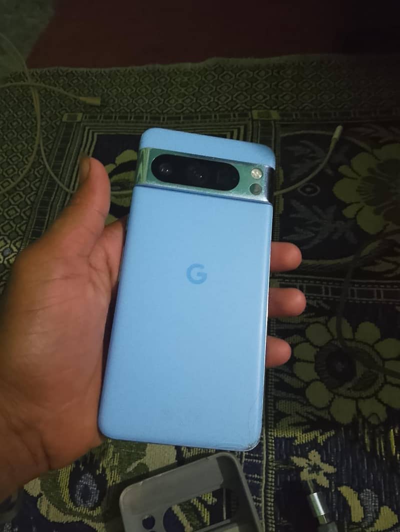 Google Pixel 8 Pro 3