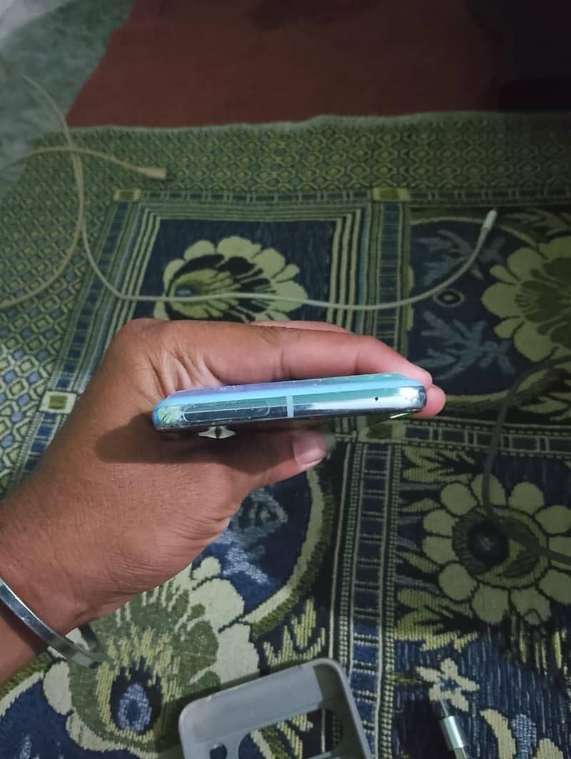 Google Pixel 8 Pro 6