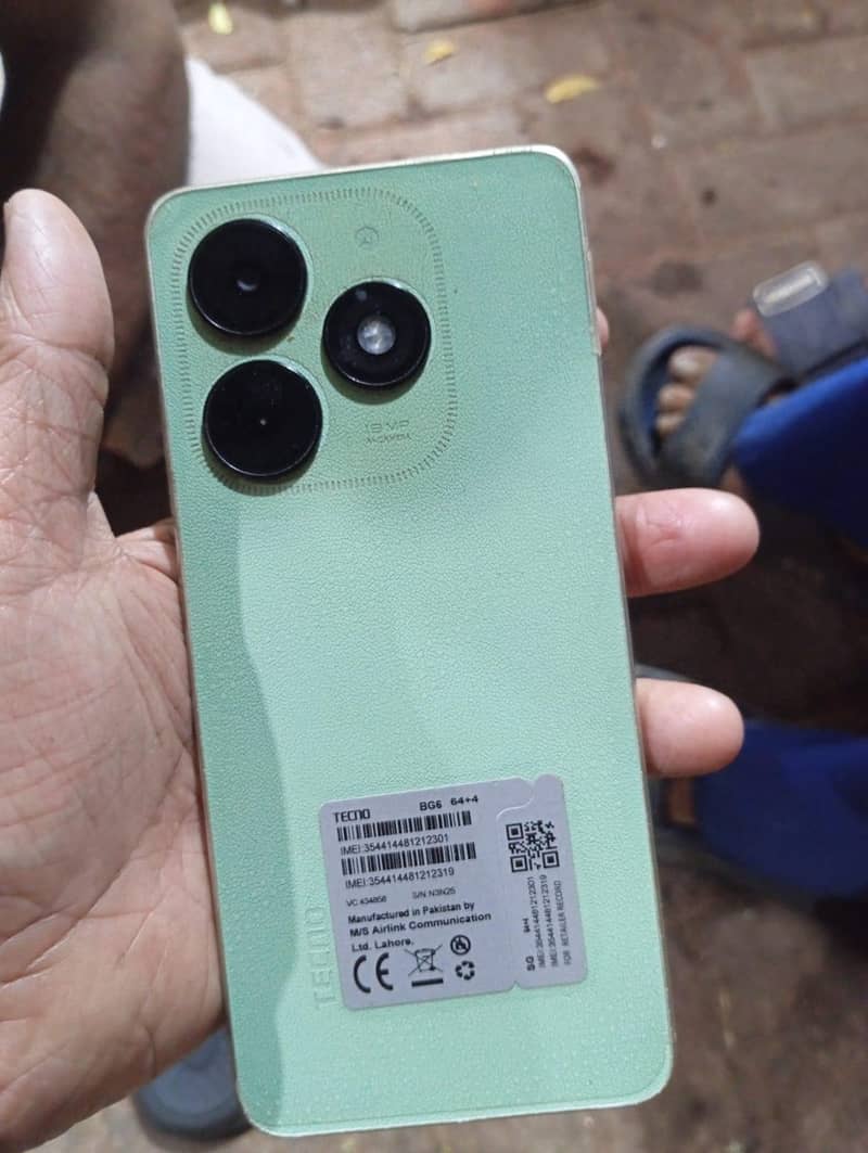 Tecno Spark Go 2