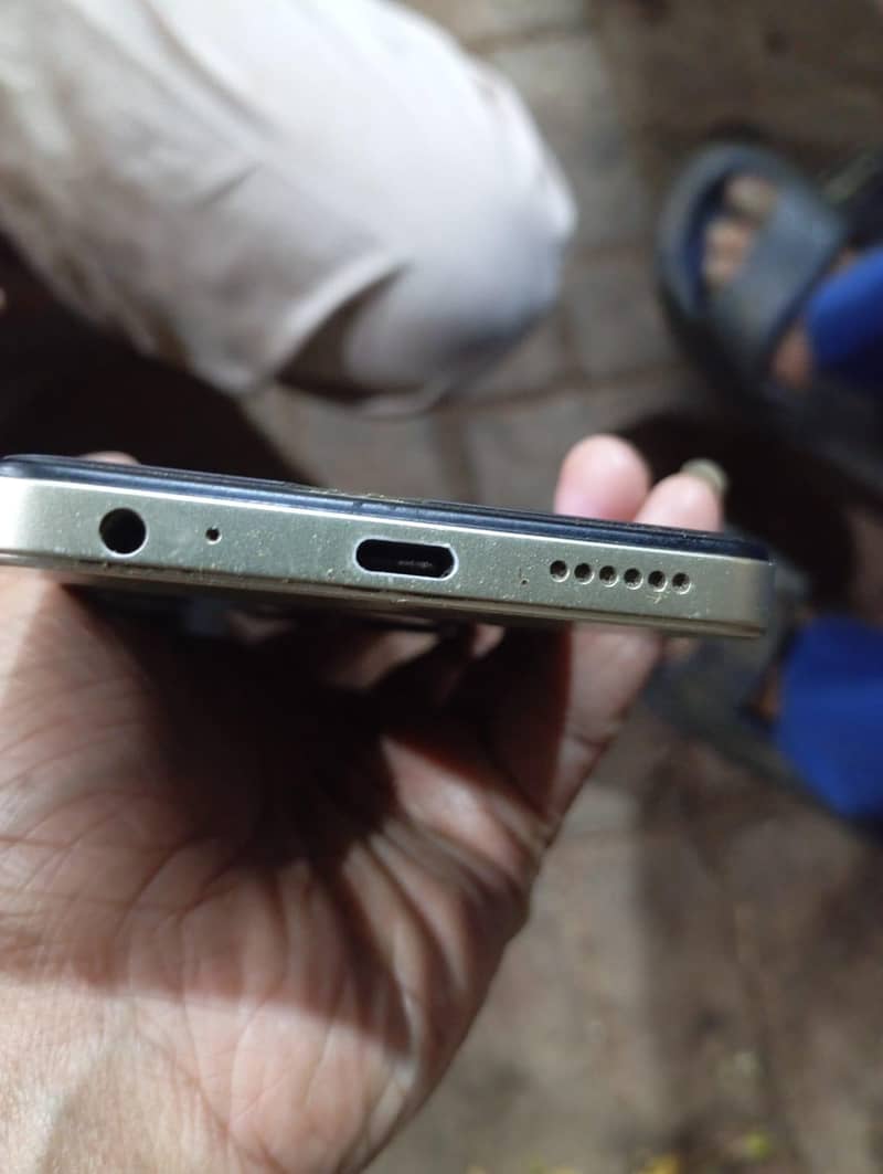 Tecno Spark Go 6