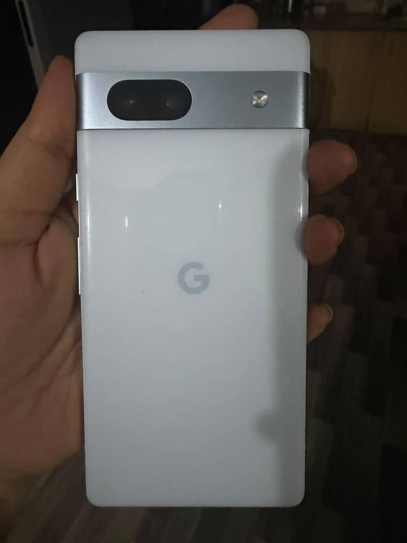 Google Pixel 7a 2