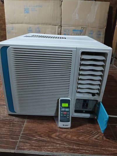 Gree . 75 ton window Ac