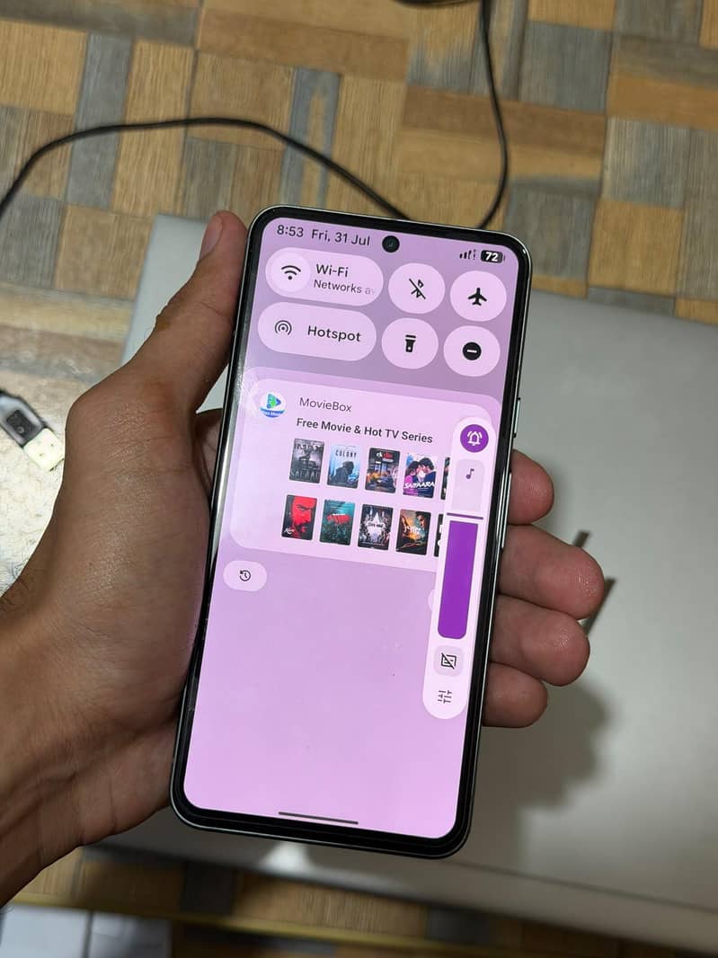 Google Pixel 8 5