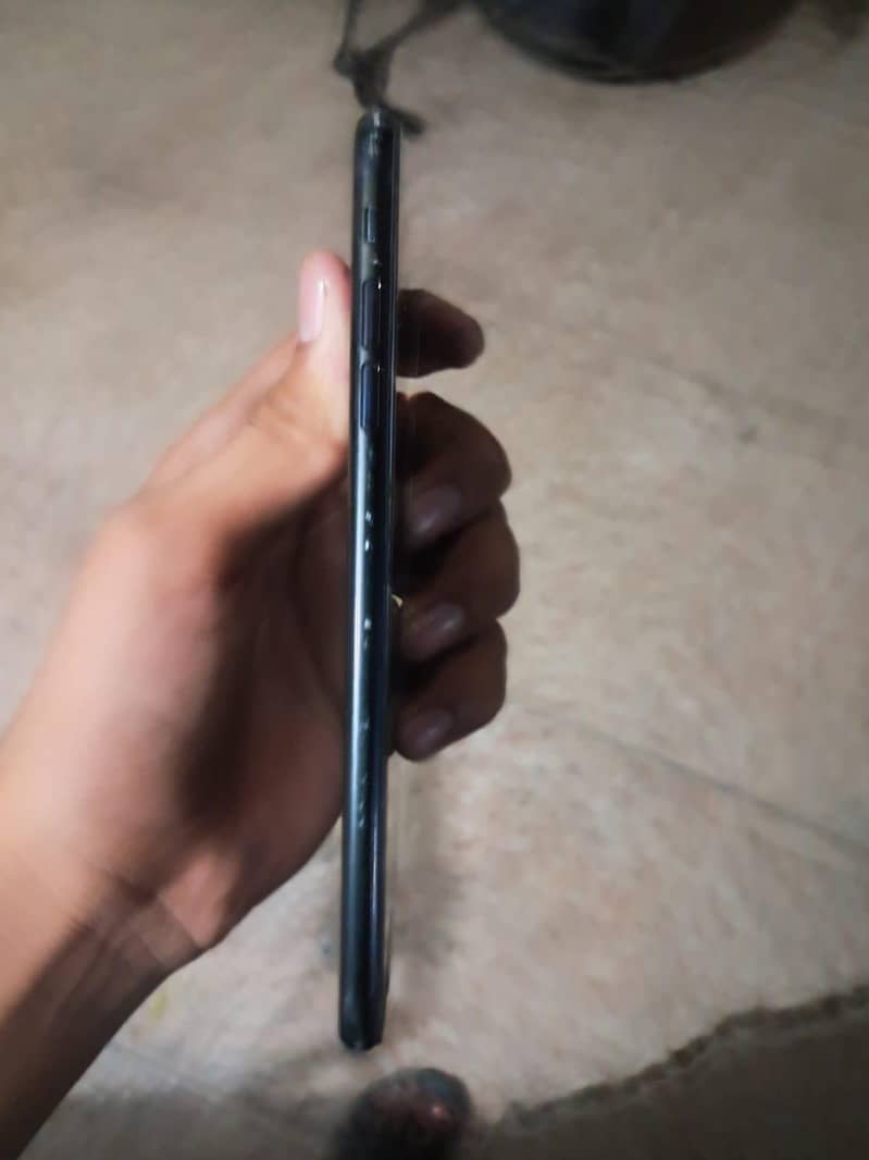 Apple iPhone 7 Plus 1