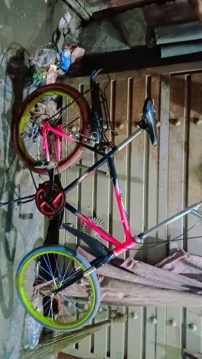 Used Bicycle For sale in Lahore -Good condition  ye cycle 2 day used