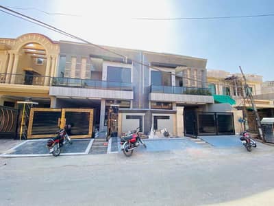 10 Marla Brand New Luxury Ultra Modern Style House Super Hot Location All Original Picture attached With Direct Owner Meeting For Sale in Johar Town
