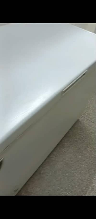 Waves Deep freezer for sale