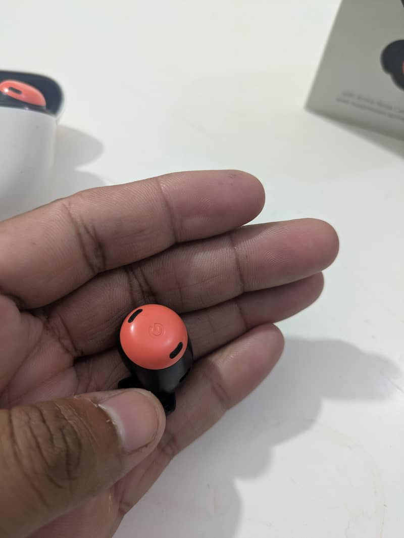 GOOGLE PIXEL BUDS PRO 3