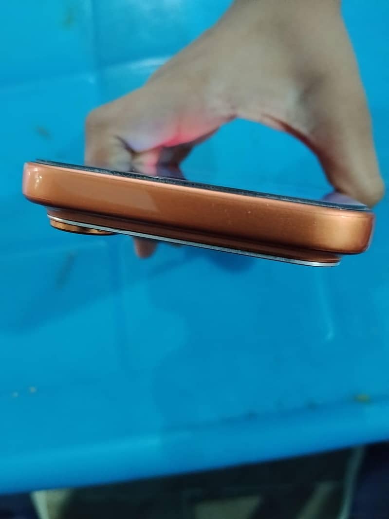 Apple iPhone 17 Pro Max 6