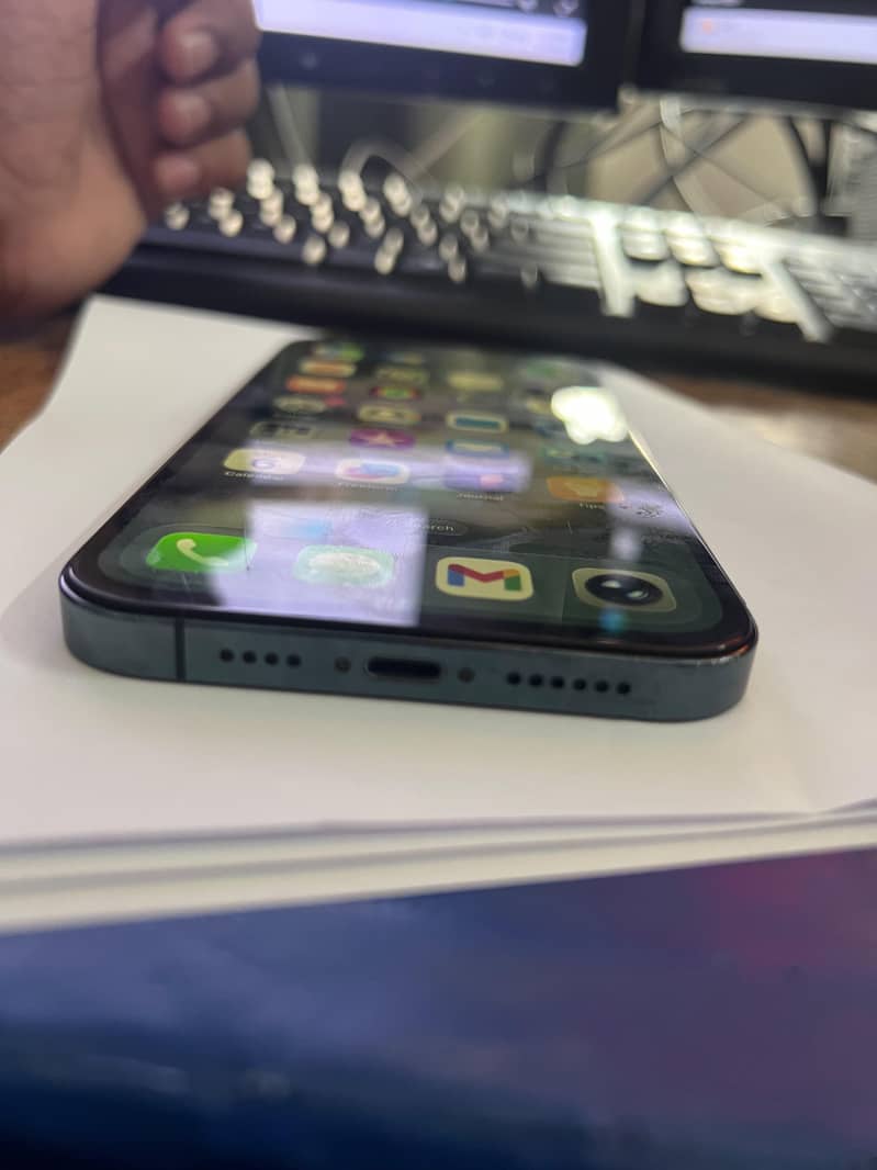 Apple iPhone 12 Pro Max 3