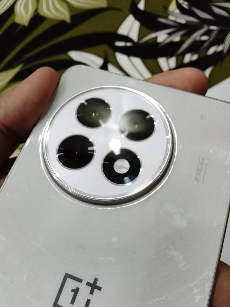 One Plus 13R 1