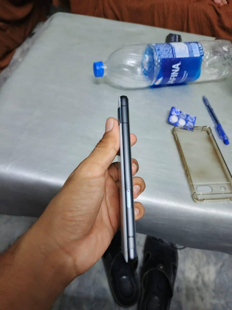 Google Pixel 7a 1