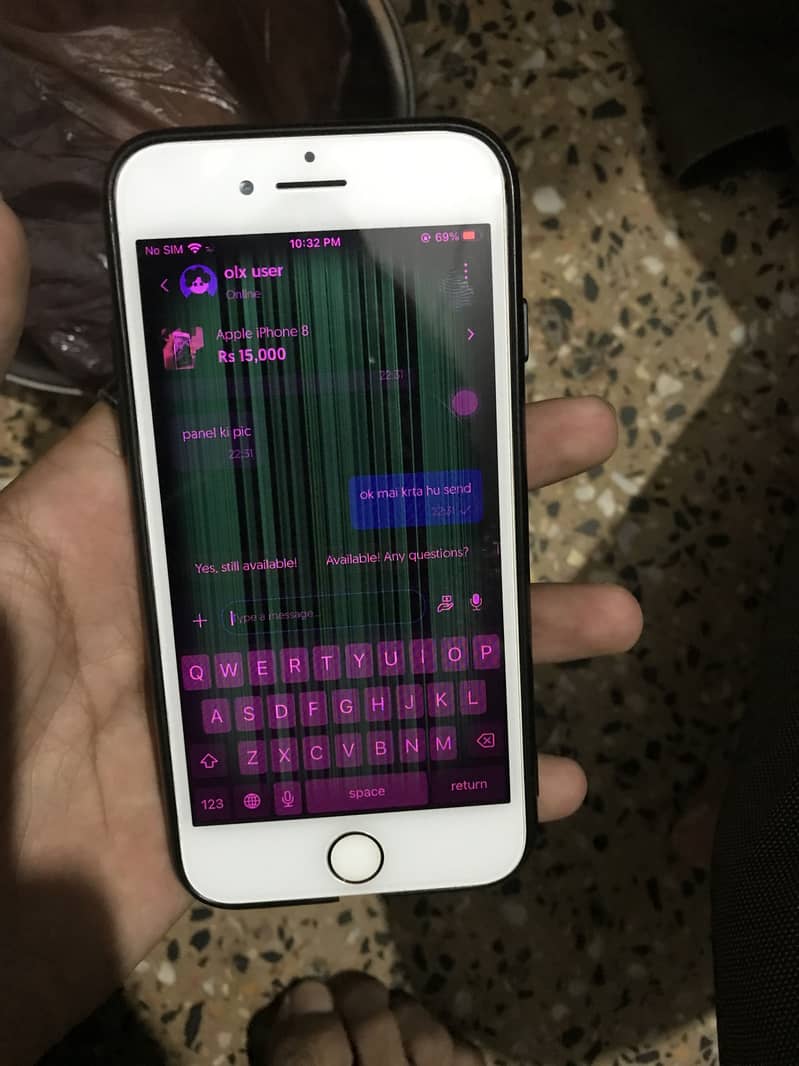 Apple iPhone 8 1