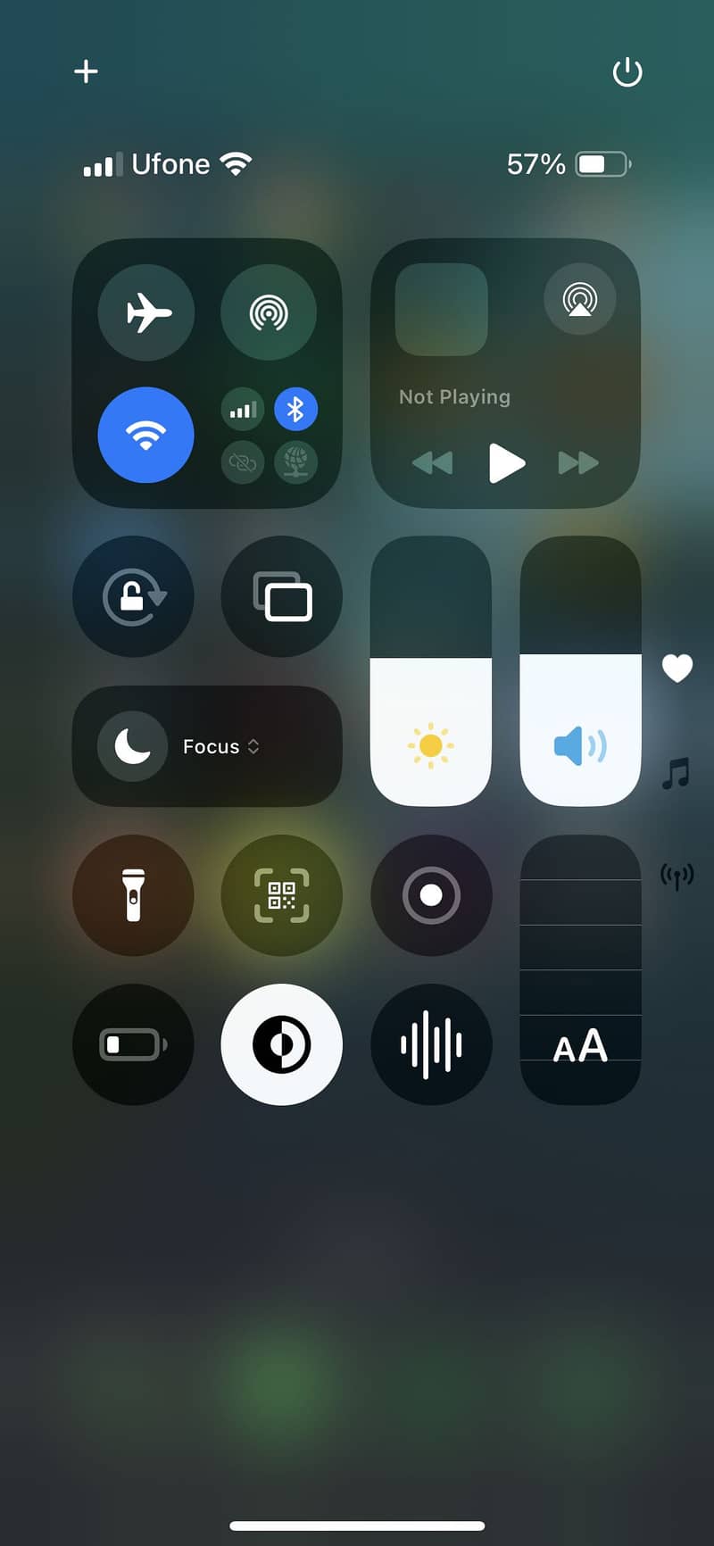 Apple iPhone XS 4