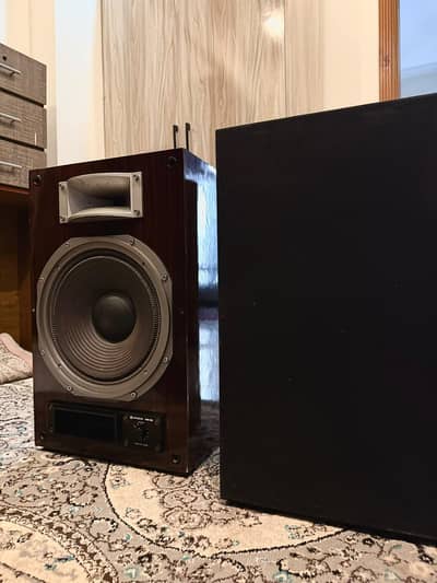 Hitachi HS-33 Hitachi HS-33